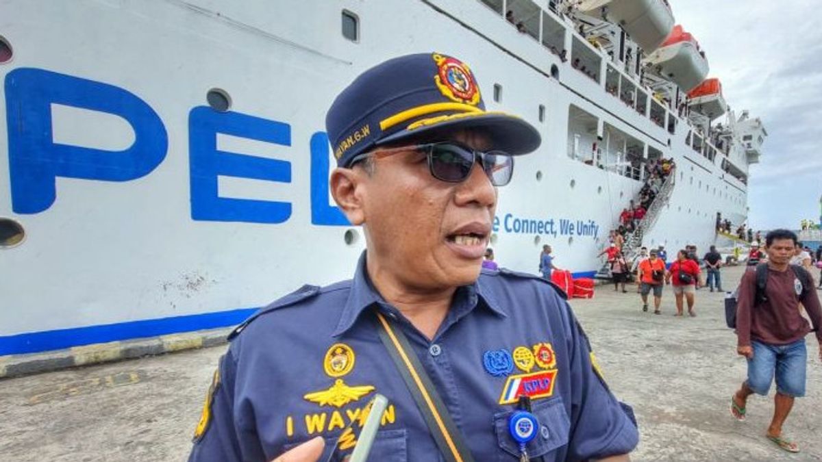 H-4 Christmas Day, 4,087 People Use Ships Leaving Manokwari