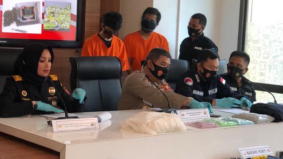 Polisi Tangkap Mantan Polisi Penyelundup Ekstasi dari Belanda