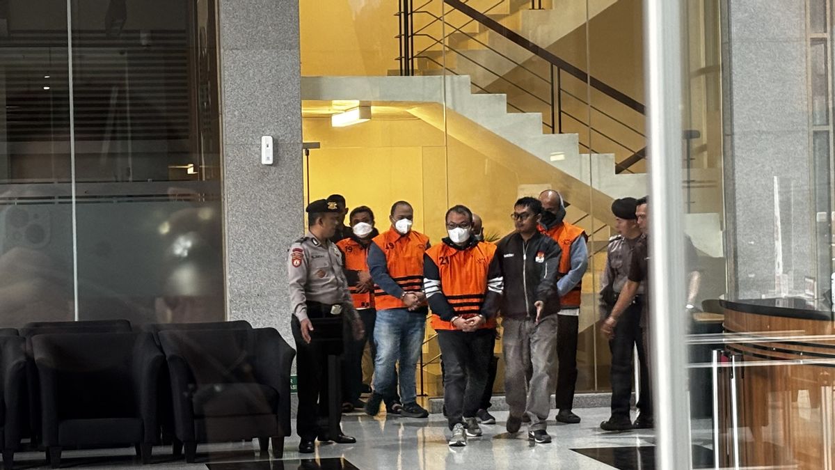 KPKは、ボビー・ナスティオンの部下である台風ギンティングをわなにかけた後、北スマトラの他の汚職疑惑を調査する準備ができています