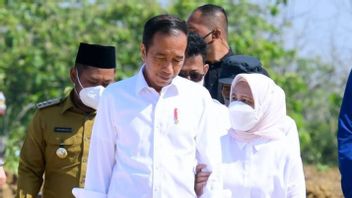 Tak Larang Wacana Presiden 3 Periode, Jokowi: <i>Wong</i> Ada yang <i>Ngomong</i> Ganti Presiden Kan Juga Boleh