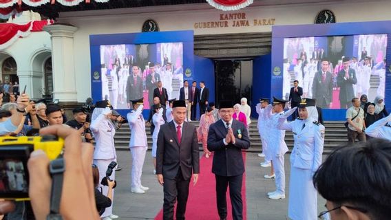 Pesan Ridwan Kamil untuk Pj Gubernur Jabar Bey Machmudin