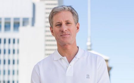 Chris Larsen Pindahkan 20 Juta XRP, Spekulasi Mengarah ke Binance