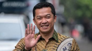 猜测温暖,这是4位强大的青年和体育部长候选人,以代替迪托·阿里奥特霍