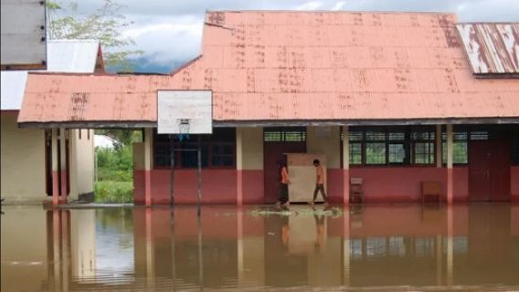 3 Sekolah di Palangkaraya Kalteng Kebanjiran, Ujian Semester Terpaksa Ditunda