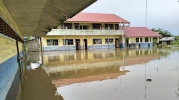 Imbas Banjir, Disdik Tanah Bumbu Beri Kelonggaran Siswa Sekolah Belajar via Daring 
