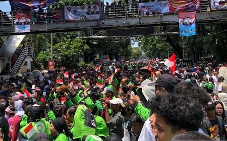 Ribuan Ojol Datang ke Pesta Rakyat Berharap Kebijakan Pro Rakyat