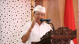 Gubernur Bali Serahkan Hibah Sertifikat Tanah ke Desa Adat Buleleng