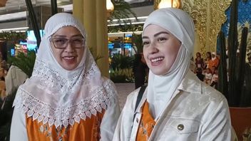 10 Years Later, Kimberly Ryder and Her Mother Return to Perform Umrah Together in Ramadan