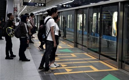 Tiga Stasiun MRT Tutup Sementara karena COVID-19