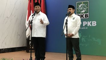 Prabowo semblait être Anies-Cak Imin assistant à sa nomination en tant que président élu à la KPU