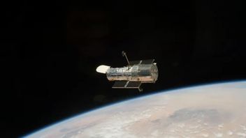 자이로스코프 문제로 허블 망원경 작동이 중단됨