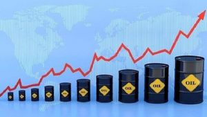 Harga Minyak Melonjak, Konflik Iran Meluas dan Brent Dekati Rekor Kenaikan Bulanan