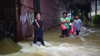 Jakarta floods, 132 RT and 22 roads in Jakarta submerged in water
