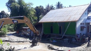 Banjir Disertai Material Lumpur Hantam Rumah Warga di Desa Sintuwu Sulteng, Pemdes Minta Pemprov Perbaiki Sungai