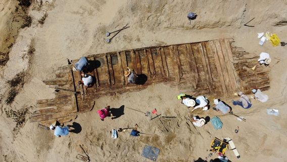 Penambang Batu Bara Serbia Temukan Reruntuhan Kapal Romawi Berasal dari Abad ke-3 atau ke-4 Masehi