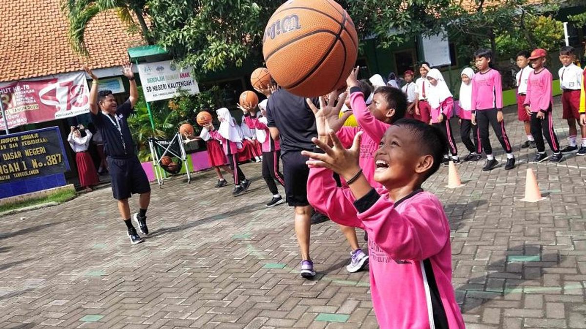 Prabowo accepte d'augmenter les heures de sport à l'école d'au moins une heure par jour