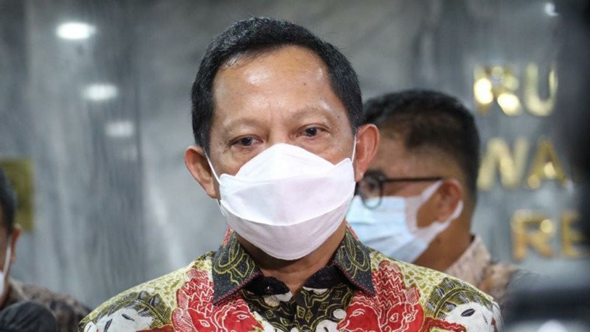 Mendagri Ingatkan Kepala Daerah Tak ke Luar Negeri dan Gelar Pesta Hiburan