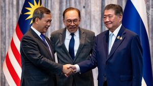 PM Anwar Tiba di Jakarta untuk Bertemu Prabowo Usai ‘Damaikan’ Thailand-Kamboja