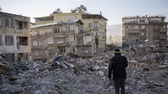 インドネシアは2023年2月11日、今日の記念日にトルコの地震の犠牲者に支援を送る