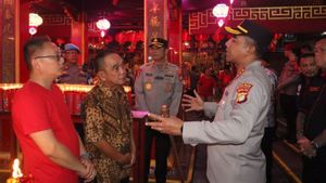 453 Personel Gabungan Amankan Imlek di 42 Vihara di Jakbar