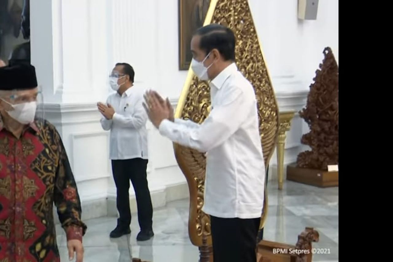 Momen Amien Rais Cuek Saat Disapa Presiden Jokowi Di Istana Netizen Ungkit Utusan Neraka