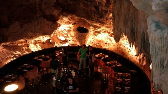 Research Results Of Caves Turned Into Luxury Restaurants At The Edge Bali Hotel: Cavities In The Ground Not ODCB