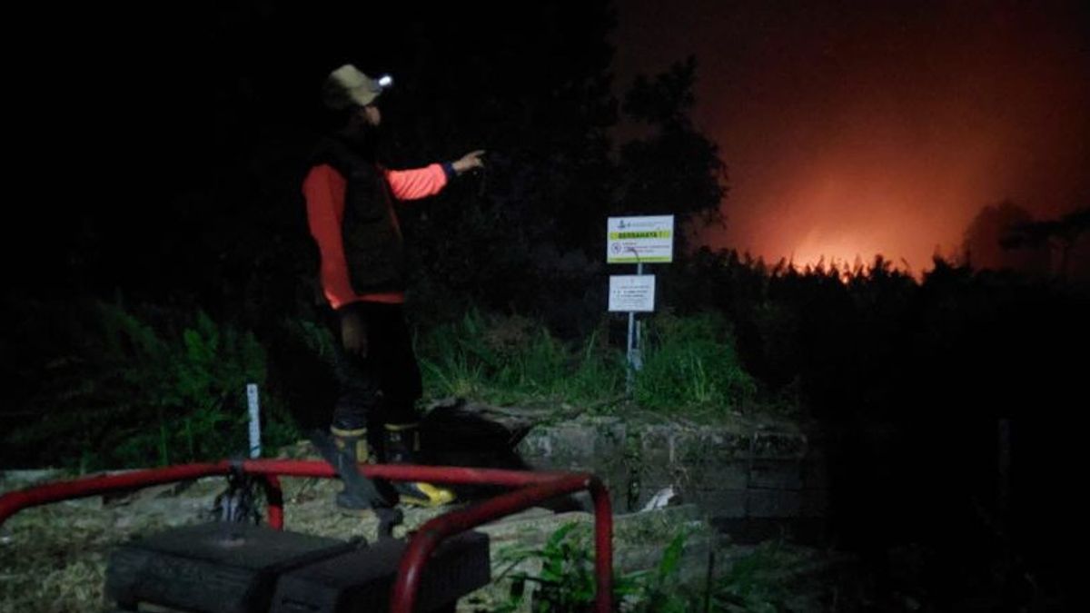 BNPBは、西カリマンタンの森林火災や陸上火災の可能性について、警戒態勢を調整しています。