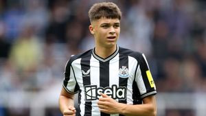 Lewis Miley Siap Dimainkan sebagai Pemain Kunci Newcastle United 