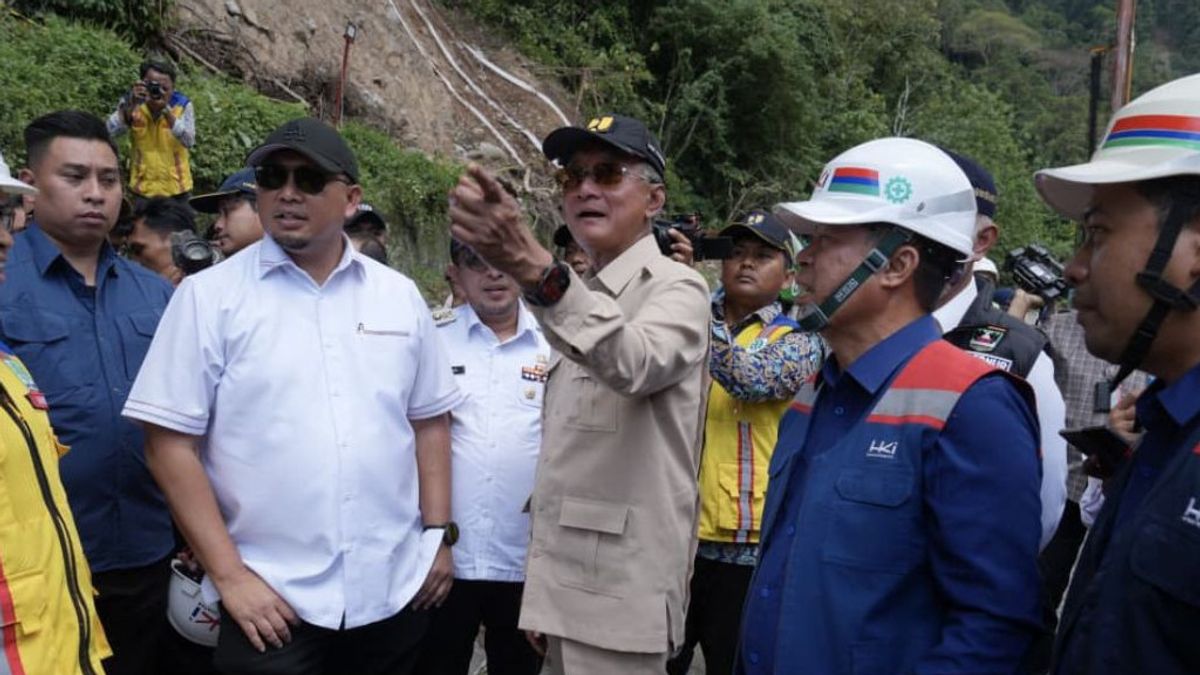 Le ministre PU demande que la ligne de la vallée d'Anai fonctionne 24 heures pendant les vacances de Pâques