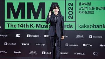 فيما يلي ملفات تعريف 10 فائزين بجوائز على السجادة الحمراء لجوائز Melon Music Awards 2022