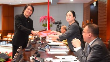 メケルが著作権法改正におけるワン・ドア・ロイヤルティ・システムの導入を促す