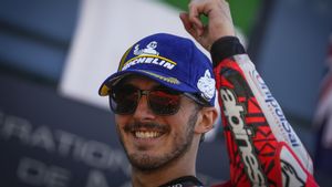 Campur Tangan Valentino Rossi di Balik Kemenangan Francesco Bagnaia