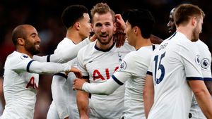 Tottenham Batal Potong Gaji Karyawannya