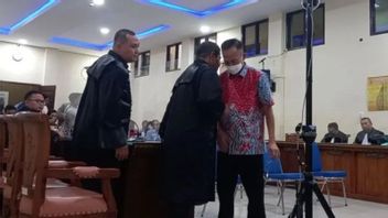 Briberyers To The Inactive Chancellor Of Unila Karomani Are Sentenced To 1 Year And 4 Months In Prison