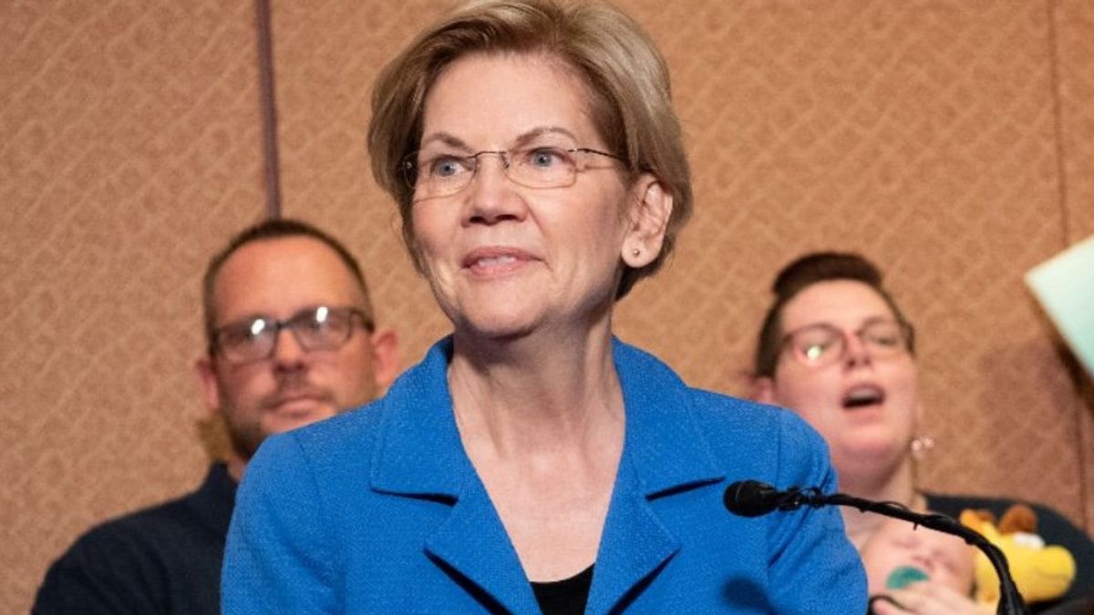 Khawatir Rusia Gunakan Kripto untuk Hindari Sanksi, Senator Elizabeth Warren: <i>Cryptocurrency</i> Bisa Buka Jalan Bagi Putin dan Kroni-kroninya