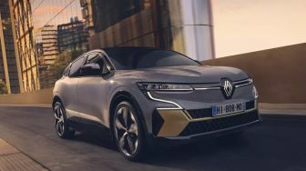 Renault megane 2024 evision pris