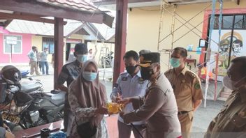 Rejang Lebong Police Quickly Vaccines COVID-19, Holds Evening After Tarawih Prayers