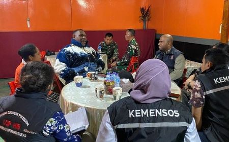 Kemensos Salurkan Bantuan untuk Pengungsi Kerusuhan Wamena