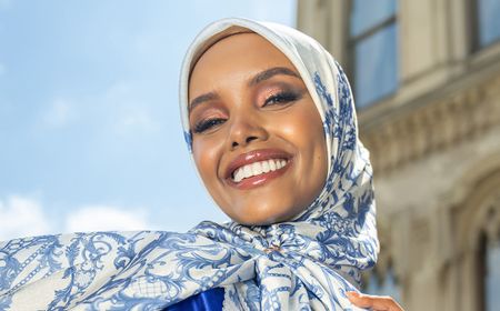 5 Potret Keanggunan Halima Aden, Supermodel Hijaber Dunia yang Digandeng Brand Lokal Indonesia