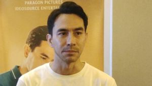 Darius Sinathrya Ceritakan Pengalaman Nonton Konser My Chemical Romance 18 Tahun Lalu