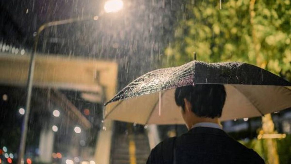 BMKG天気予報:雨は今日西カリマンタンにジャカルタ、バンテン、北スマトラを襲う