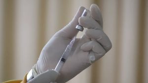 Akselarasi Vaksinasi Penting untuk Percepatan Pemulihan Ekonomi
