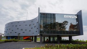 BINUS University Presents AI-Based Learning & Services as Well as Collaboration With Industry