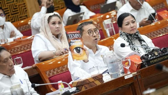 وراء الجدل الدائر حول كتابة التاريخ الإندونيسي