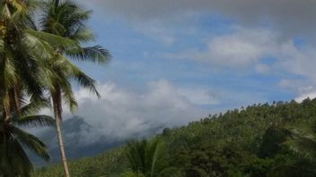 Augmentation De La Sismicité Volcanique, L’état Du Mont Awu Dans Le Nord De Sulawesi Atteint Le Niveau D’alerte