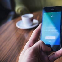 Twitter Mulai Labeli Kicauan yang Mengandung Informasi Salah Terkait COVID-19