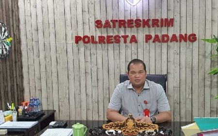 4 Orang Tersangka Penganiaya Kepala SMA PGAI Padang Ditahan Polisi