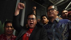 Sehari Usai Bebas, Hasto Temui Megawati di Bali