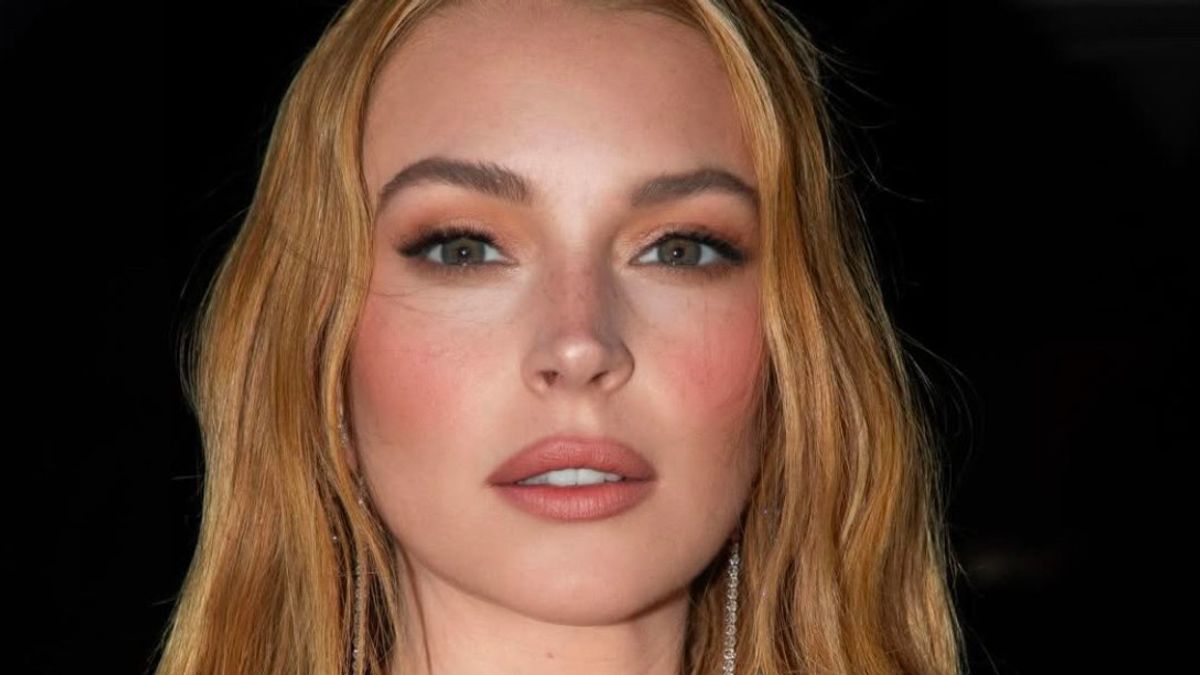 Bantah Oplas, Lindsay Lohan Ungkap Perawatan Kecantikan Rutin Awet Mudanya