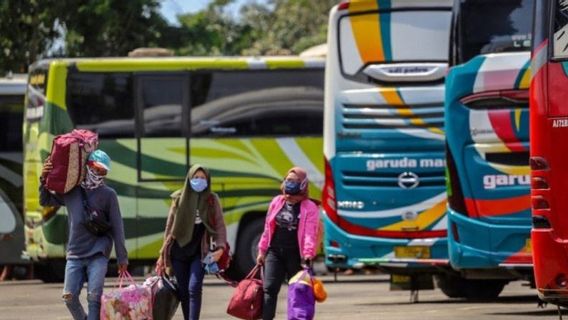 Kalideres Terminal Will Socialize The Prohibition Of Eating On The Bus During Travel, Including When Homecoming